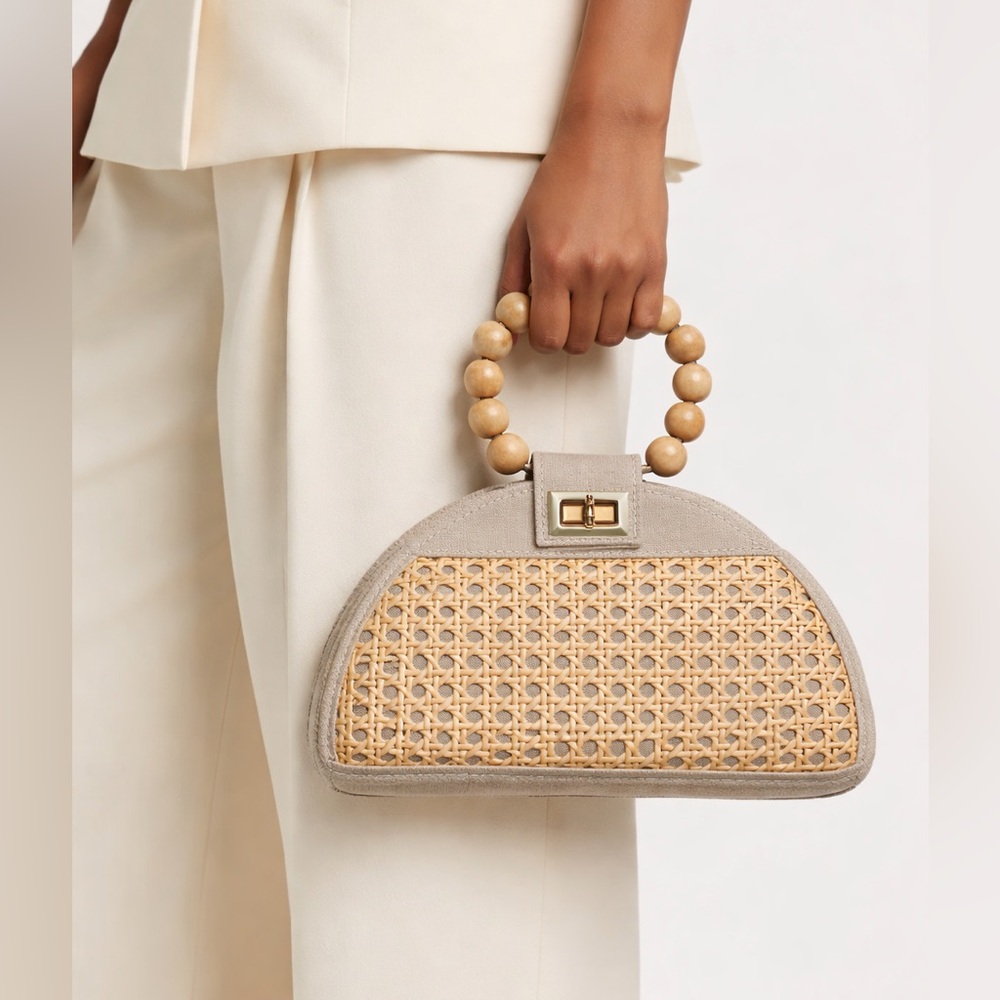 Woven Rattan Clutch – Wooden Beaded Handle – Boho Chic Handbag Crossbody